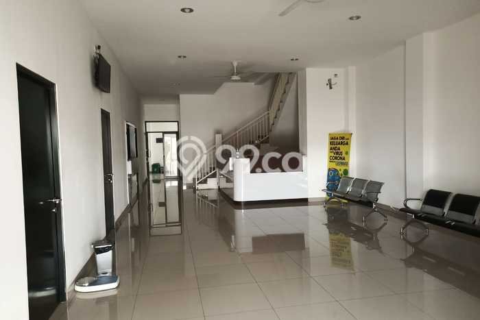Komersial Dijual di Ciomas Bogor dengan Luas Bangunan 306m2 Komersial Dijual di Ciomas Bogor dengan Luas Bangunan 306m2