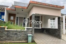 Lokasi strategis! Rumah siap pakai disewakan di Bogor Selatan LB 180m2 Lokasi strategis! Rumah siap pakai disewakan di Bogor Selatan LB 180m2