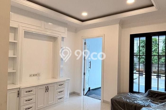 Ready to Use! Luxury House LT 76m2 Desain Elegan di Sunter Ready to Use! Luxury House LT 76m2 Desain Elegan di Sunter