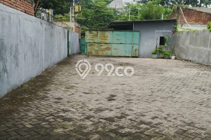 Gudang Disewa di Surabaya dengan LB 1000m2 Area Komersial Ramai Gudang Disewa di Surabaya dengan LB 1000m2 Area Komersial Ramai