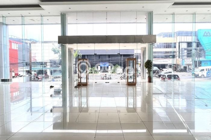 Komersial Bagus Dijual LB 1800m2 Lokasi Strategis Jakarta Selatan Area Cocok untuk Berbisnis Komersial Bagus Dijual LB 1800m2 Lokasi Strategis Jakarta Selatan Area Cocok untuk Berbisnis