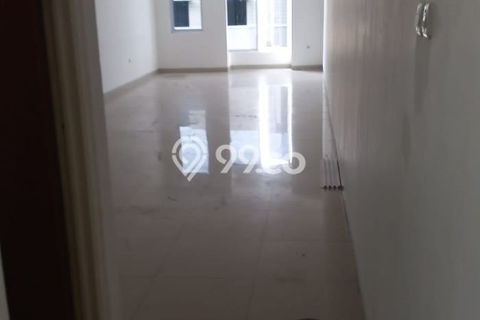 Ruko Dijual di Jakarta Barat LT 100m2 & LB 180m2 Lokasi Terbaik! Ruko Dijual di Jakarta Barat LT 100m2 & LB 180m2 Lokasi Terbaik!