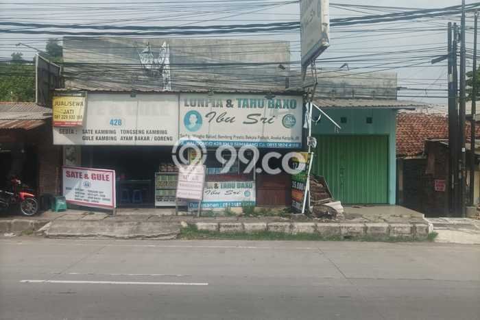 HUNIAN PILIHAN! Rumah area Ngaliyan, Luas 454m² LB 454m² HUNIAN PILIHAN! Rumah area Ngaliyan, Luas 454m² LB 454m²