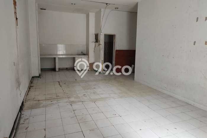 FOR RENT! Ruko di Cempaka Mas Cocok untuk Bisnis 300m2 FOR RENT! Ruko di Cempaka Mas Cocok untuk Bisnis 300m2