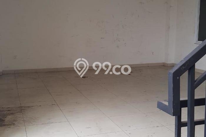 PRIME LOCATION! Gudang di , Luas 270m2m², Area Ramai, Siap Untuk Digunakan PRIME LOCATION! Gudang di , Luas 270m2m², Area Ramai, Siap Untuk Digunakan