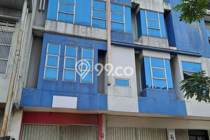 Ruko Dijual di Bekasi LT 67m2 & LB 236m2 Lokasi Terbaik! Ruko Dijual di Bekasi LT 67m2 & LB 236m2 Lokasi Terbaik!