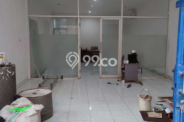 Unit Ruko Dijual di Jakarta Barat LT 80m2 & LB 160m2 Unit Ruko Dijual di Jakarta Barat LT 80m2 & LB 160m2