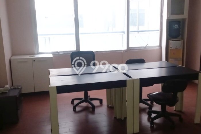 Kantor Disewakan di Menteng, Luas 22m2m², Lokasi Bisnis, Jalan Strategis Kantor Disewakan di Menteng, Luas 22m2m², Lokasi Bisnis, Jalan Strategis