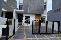 Jual Rumah Mewah Elegan Dengan View Cantik di Bintaro, Tangerang Selatan Jual Rumah Mewah Elegan Dengan View Cantik di Bintaro, Tangerang Selatan
