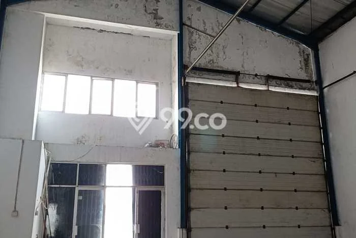 Disewakan Gudang di Cakung Jakarta Timur LT 295m2, LB 180m2 Disewakan Gudang di Cakung Jakarta Timur LT 295m2, LB 180m2