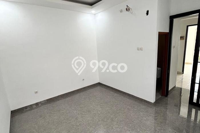 For Sale Hunian Rumah Terawat 4 KT di Harapan Indah, Bekasi For Sale Hunian Rumah Terawat 4 KT di Harapan Indah, Bekasi