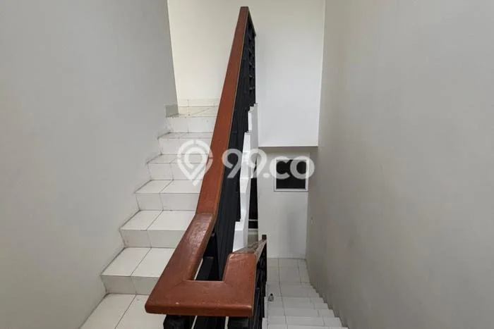 Rumah Kontrakan Bekasi LT 126m2 LB 103m2 Kawasan Summarecon Bekasi Rumah Kontrakan Bekasi LT 126m2 LB 103m2 Kawasan Summarecon Bekasi
