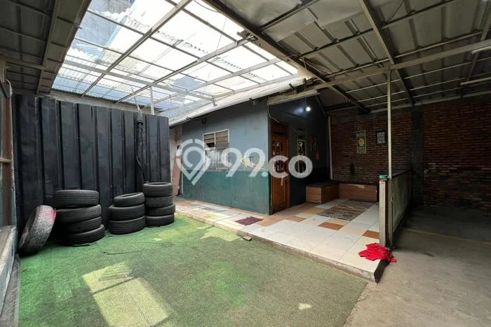 Gudang Kawasan Bisnis Kawasan Duren Sawit, Luas 250m2m², Siap Usaha Gudang Kawasan Bisnis Kawasan Duren Sawit, Luas 250m2m², Siap Usaha