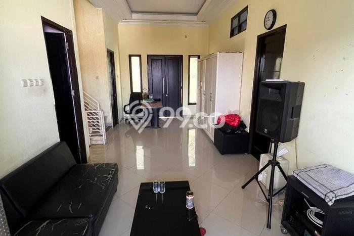 Hunian Mewah Siap Huni LT 172m2 di Matraman, Jakarta Timur Hunian Mewah Siap Huni LT 172m2 di Matraman, Jakarta Timur