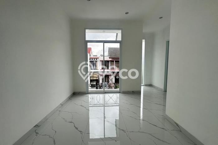 Hunian Super Elit dengan Akses Paling Strategis di Bintaro, Tangerang Selatan Hunian Super Elit dengan Akses Paling Strategis di Bintaro, Tangerang Selatan