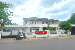 Rumah Elit Modern Siap Huni di Meruya Jakarta Barat Rumah Elit Modern Siap Huni di Meruya Jakarta Barat