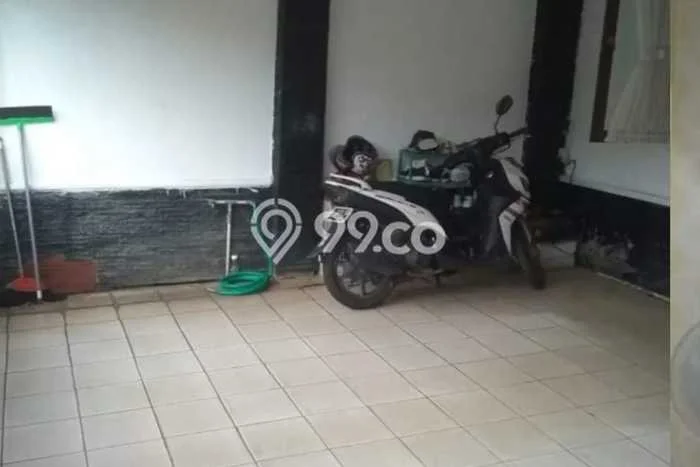 Dijual Hunian Rumah Terawat 3 Kamar di Bintara, Bekasi Dijual Hunian Rumah Terawat 3 Kamar di Bintara, Bekasi