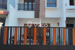 Dijual Hunian Rumah Nyaman 3 KT di Pondok Bambu, Jakarta Timur Dijual Hunian Rumah Nyaman 3 KT di Pondok Bambu, Jakarta Timur