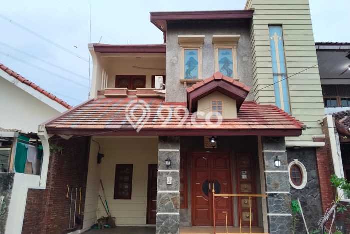 Jual Rumah Eksklusif 4 KT di Pondok Bambu, Jakarta Timur Jual Rumah Eksklusif 4 KT di Pondok Bambu, Jakarta Timur