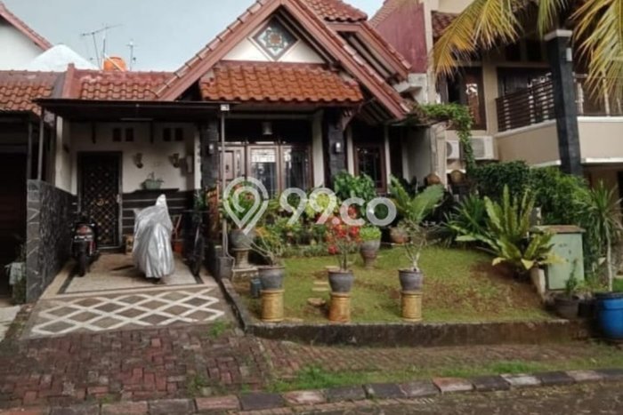 For Sale Hunian Rumah Terawat 3 Kamar di Kelapa Dua, Depok For Sale Hunian Rumah Terawat 3 Kamar di Kelapa Dua, Depok