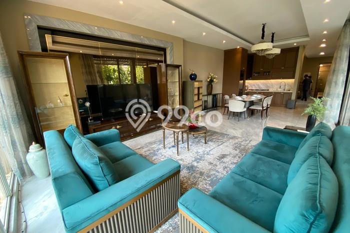 Disewakan Rumah Strategis di Senayan LT 423m2 / LB 456m2 Kondisi Bagus Disewakan Rumah Strategis di Senayan LT 423m2 / LB 456m2 Kondisi Bagus