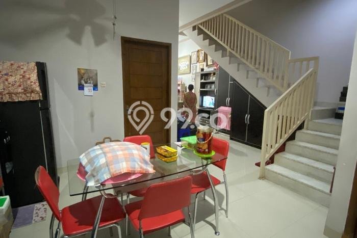 Rumah Luas Asri 5 KT Siap Pakai di Poris Tangerang Rumah Luas Asri 5 KT Siap Pakai di Poris Tangerang