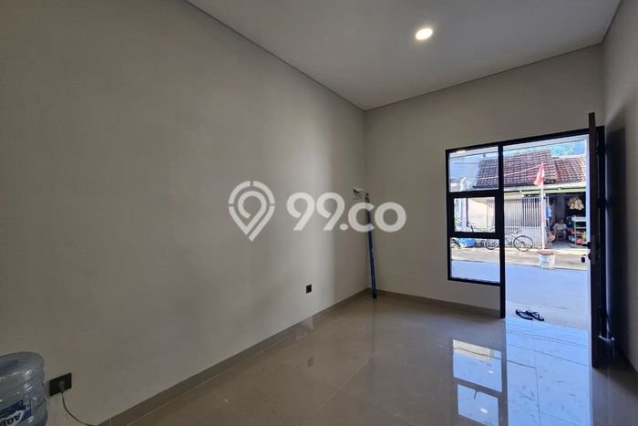 For Sale Hunian Rumah Terawat 2 KT di Gading Serpong, Tangerang For Sale Hunian Rumah Terawat 2 KT di Gading Serpong, Tangerang