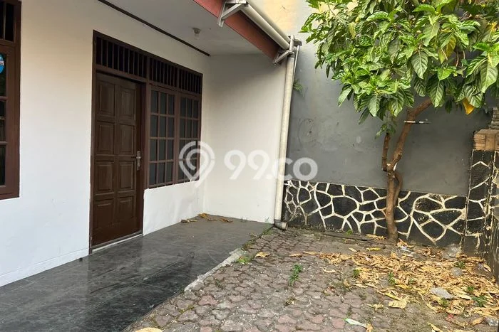 Rumah Elit Modern Siap Huni di Cawang Jakarta Timur Rumah Elit Modern Siap Huni di Cawang Jakarta Timur