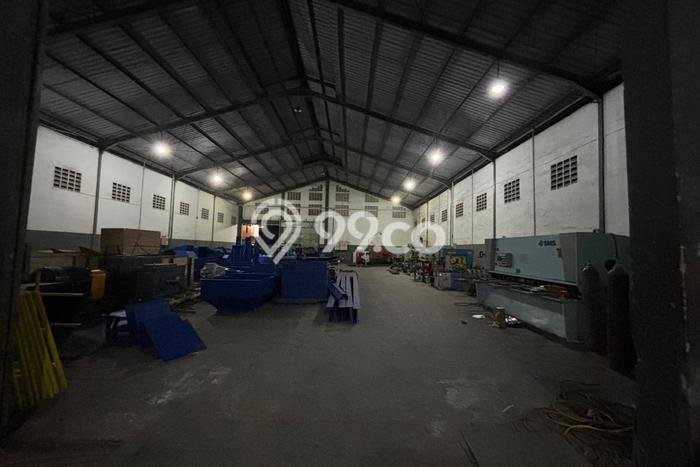 Unit Gudang Dijual di Tasikmadu Karanganyar 2000m2 Unit Gudang Dijual di Tasikmadu Karanganyar 2000m2