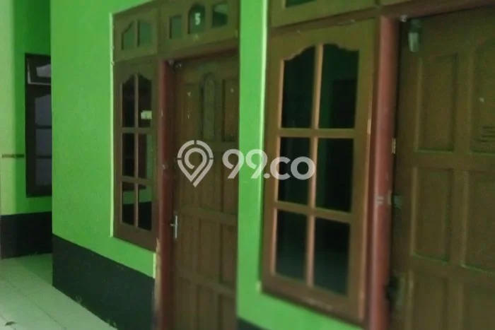 Dijual Segera Kost 20 Kamar, 4 Kamar Mandi di Kartasura, Sukoharjo, Luas 300m2 Dijual Segera Kost 20 Kamar, 4 Kamar Mandi di Kartasura, Sukoharjo, Luas 300m2