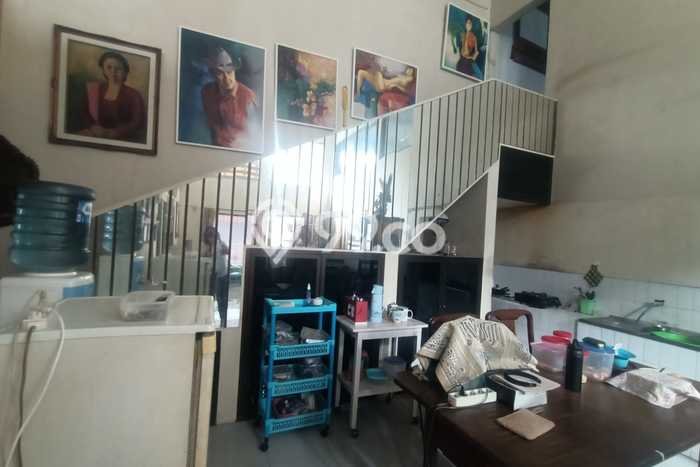Rumah Modern 3 KT di Keprabon Surakarta Unfurnished Rumah Modern 3 KT di Keprabon Surakarta Unfurnished