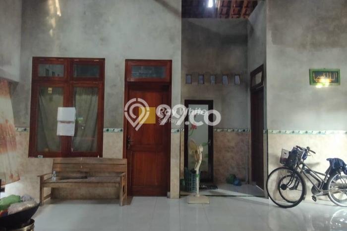 Rumah Modern Cantik 3 KT Bisa Langsung Pindah di Baki Rumah Modern Cantik 3 KT Bisa Langsung Pindah di Baki