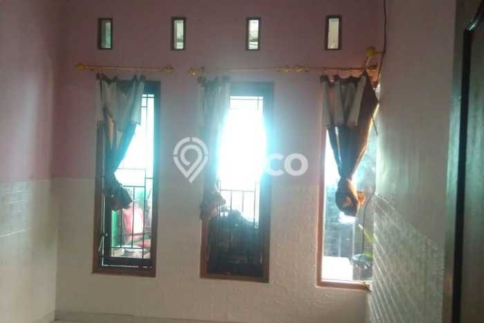 For Sale Rumah 3 Kamar Lokasi Strategis Nyaman dan Strategis di Jaten For Sale Rumah 3 Kamar Lokasi Strategis Nyaman dan Strategis di Jaten