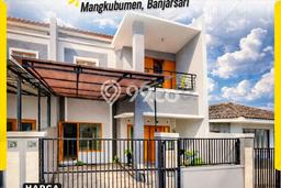 Hunian Cantik Modern Lb 160m2 di Banjarsari, Solo Hunian Cantik Modern Lb 160m2 di Banjarsari, Solo