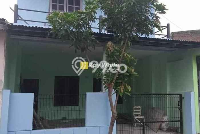 Jual Rumah Eksklusif 3 KT di Solo Baru, Surakarta Jual Rumah Eksklusif 3 KT di Solo Baru, Surakarta