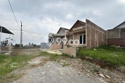 Dijual Rumah Eksklusif 2 KT di Cihanjuang, Bandung Dijual Rumah Eksklusif 2 KT di Cihanjuang, Bandung