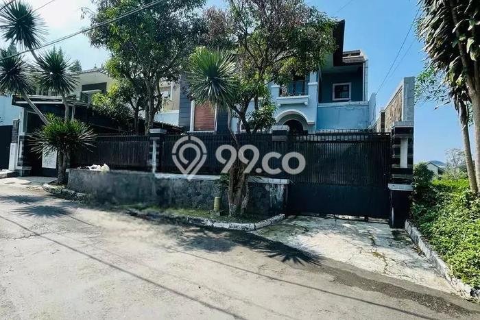Hunian Eksklusif Dijual LT 468m2 di Parongpong, Bandung Barat Hunian Eksklusif Dijual LT 468m2 di Parongpong, Bandung Barat
