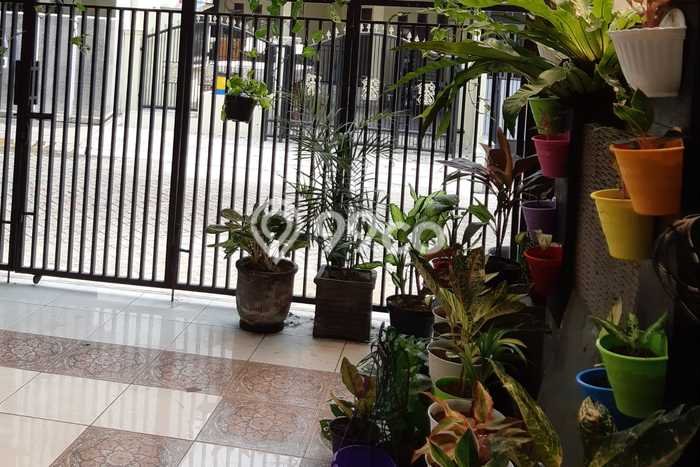 For Sale Hunian Rumah Nyaman 4 KT di Bintaro, Tangerang Selatan For Sale Hunian Rumah Nyaman 4 KT di Bintaro, Tangerang Selatan