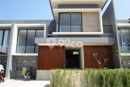 Rumah Luxury Modern Tanpa Renovasi di Bintaro Tangerang Selatan Rumah Luxury Modern Tanpa Renovasi di Bintaro Tangerang Selatan