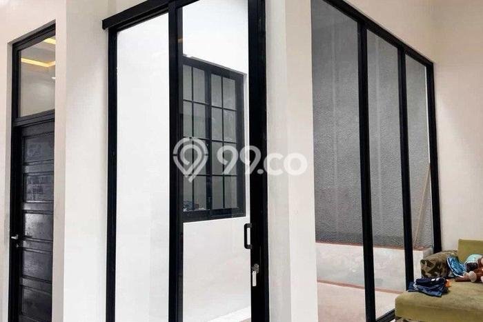 For Sale! Luxury House LT 218m2 Desain Elegan di BSD For Sale! Luxury House LT 218m2 Desain Elegan di BSD