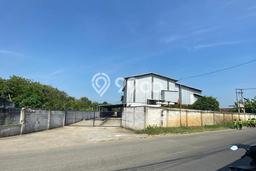Lokasi Strategis! Dijual Pabrik Bisnis di Pebayuran, Bekasi Kondisi Baik Lokasi Strategis! Dijual Pabrik Bisnis di Pebayuran, Bekasi Kondisi Baik