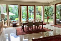 Disewakan Rumah Konsep Minimalis di Cilandak Jakarta Selatan dengan 5 KT Disewakan Rumah Konsep Minimalis di Cilandak Jakarta Selatan dengan 5 KT