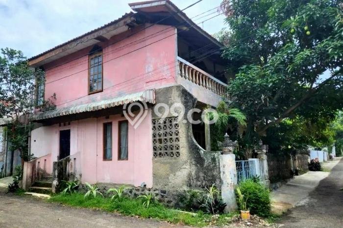 Jual Rumah Favorit Siap Huni LB 280m2 di Cimahi Utara, Cimahi Jual Rumah Favorit Siap Huni LB 280m2 di Cimahi Utara, Cimahi