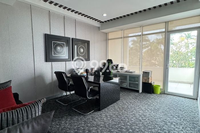 Unit Kantor Dijual di Tangerang LT 300m2 & LB 468m2 Unit Kantor Dijual di Tangerang LT 300m2 & LB 468m2