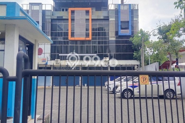 Ruko Dijual Lokasi Stratagis di Wiyung Surabaya Cocok untuk Investasi Ruko Dijual Lokasi Stratagis di Wiyung Surabaya Cocok untuk Investasi