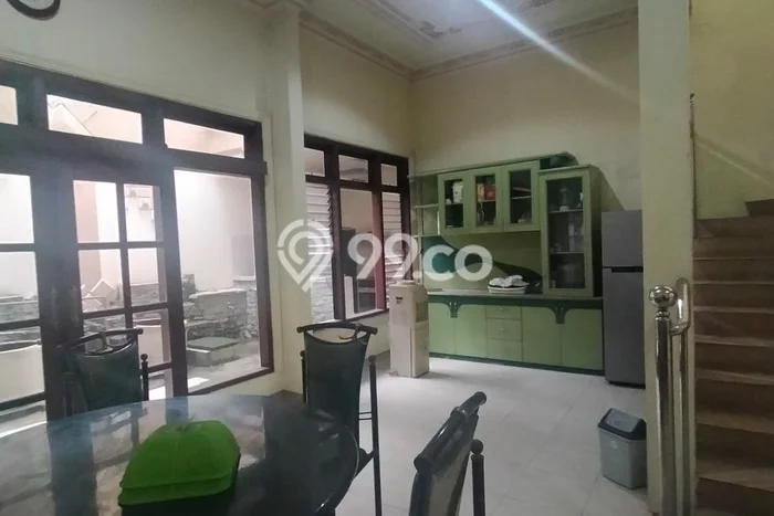 Disewakan Cepat Rumah Kondisi Bagus di Area Gubeng, Surabaya Disewakan Cepat Rumah Kondisi Bagus di Area Gubeng, Surabaya