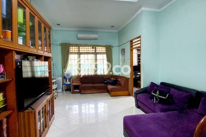 Rumah Modern 4 Kamar LT 240m2 di Jaka Sampurna Rumah Modern 4 Kamar LT 240m2 di Jaka Sampurna