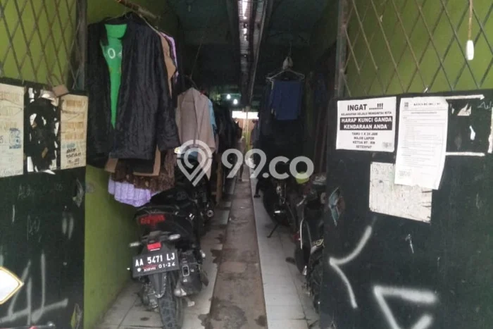 Dijual Rumah Kost di Jababeka, Bekasi, 68 KT, 68 KM, Bangunan 2000m2 Dijual Rumah Kost di Jababeka, Bekasi, 68 KT, 68 KM, Bangunan 2000m2