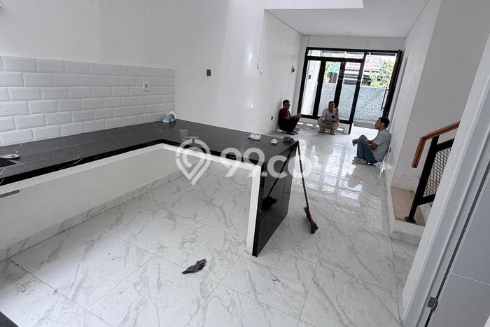 Jual Rumah Favorit Siap Huni LB 114m2 di Antapani, Bandung Jual Rumah Favorit Siap Huni LB 114m2 di Antapani, Bandung