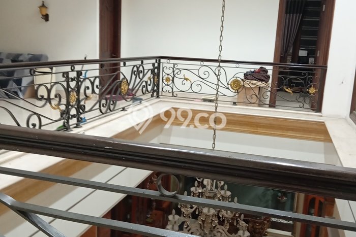 Rumah Mewah Dijual LT 466m2 di Kiaracondong, Bandung Rumah Mewah Dijual LT 466m2 di Kiaracondong, Bandung